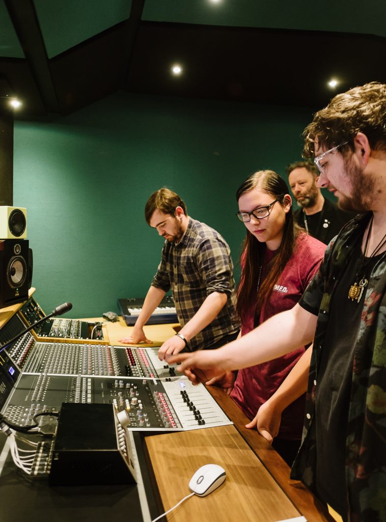 bimm music production students mixing at studio